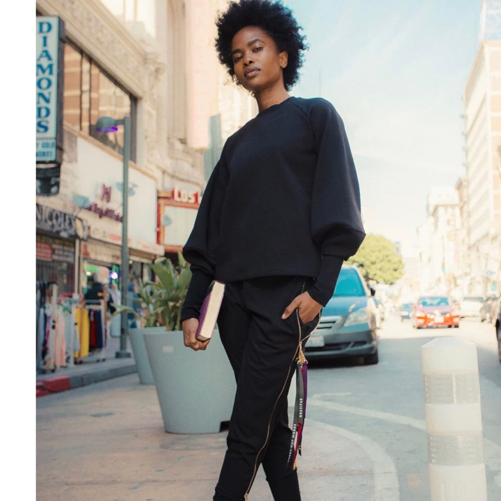 Gravitas REBEL SWEATSHIRT